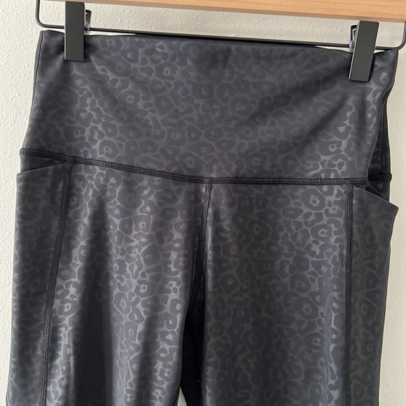 Senita Athletics Leggings - Picture 4 of 6